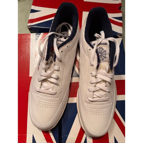 Reebok White Sneakers Club C Classic Men Size 10 1/2 main image 4